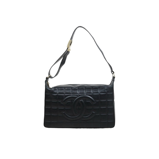 Include Entrupy Certificate of Authenticity｜Good ( Rank AB)｜CHANEL Choco Bar Lambskin Black Shoulder Bag  Made In 2003～2004Year｜26022610