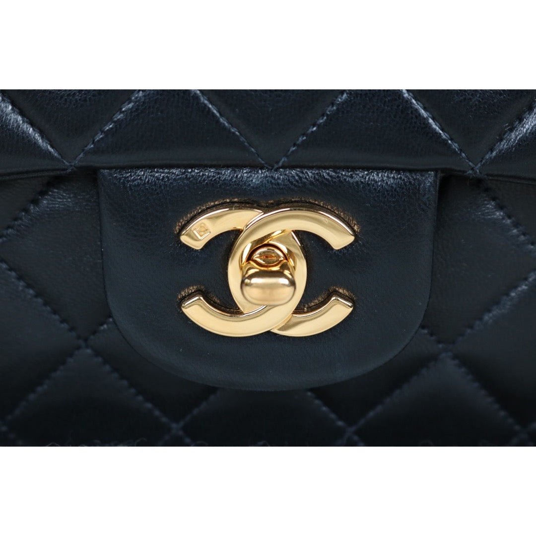 Rank A ｜ CHANEL Matrasse Double Flap 25 Shoulder Bag Black Made In 1996-1997Year｜S24052401