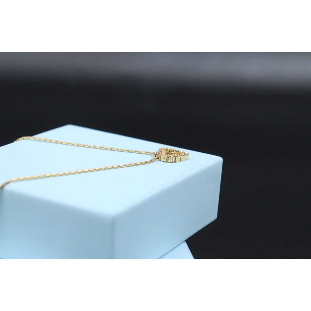 Very Good ( Rank A) ｜ Dior CD Heart Rhinestone Necklace ｜V25110623