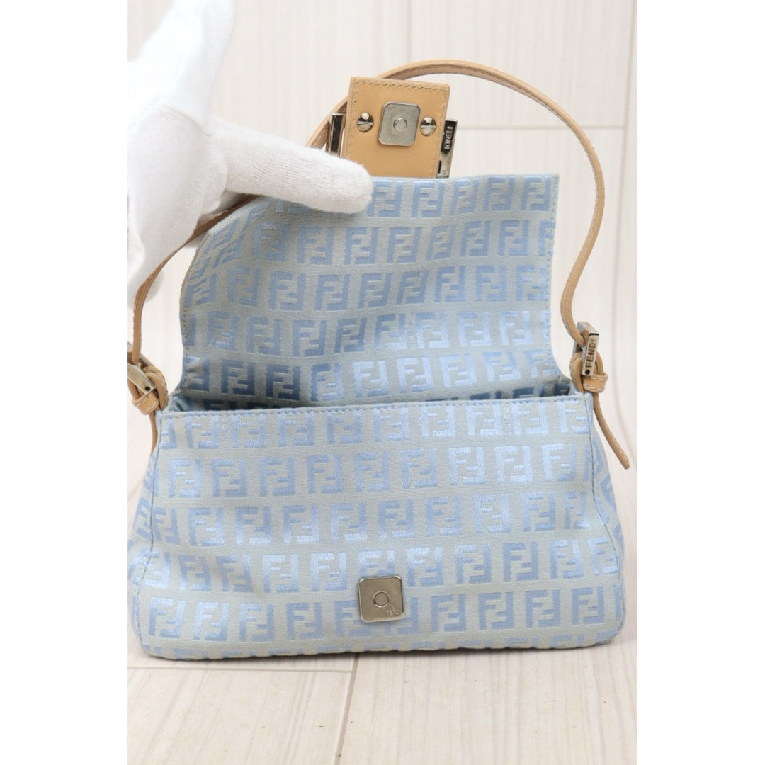 Very Good ( Rank A) ｜ FENDI Mamma Baguette Shoulder Bag  ｜24091204