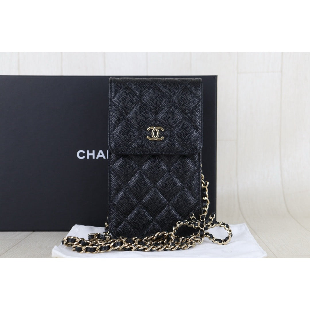 Include Entrupy Certificate of Authenticity｜Excellent（Rank SA）｜Full Set CHANEL 23S Caviar Skin Bow Matrasse Chain Phone Holder Black  IC Chips Model ｜S26051507