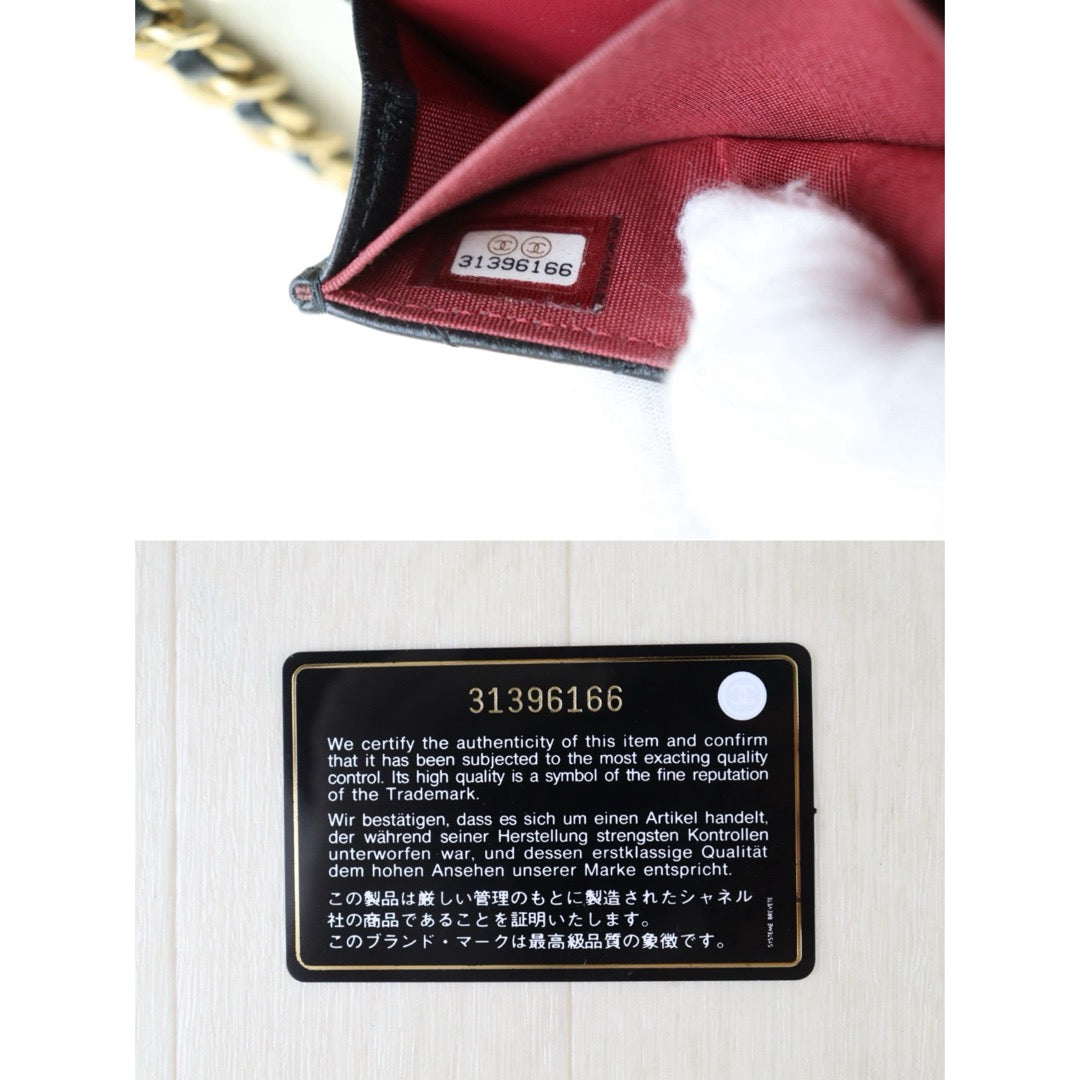 Include Entrupy Certificate of Authenticity｜Very Good ( Rank A)｜CHANEL 19bag Lambskin Black Mini WOC Chain Bag Made In 2021-2022 Year｜S26072507