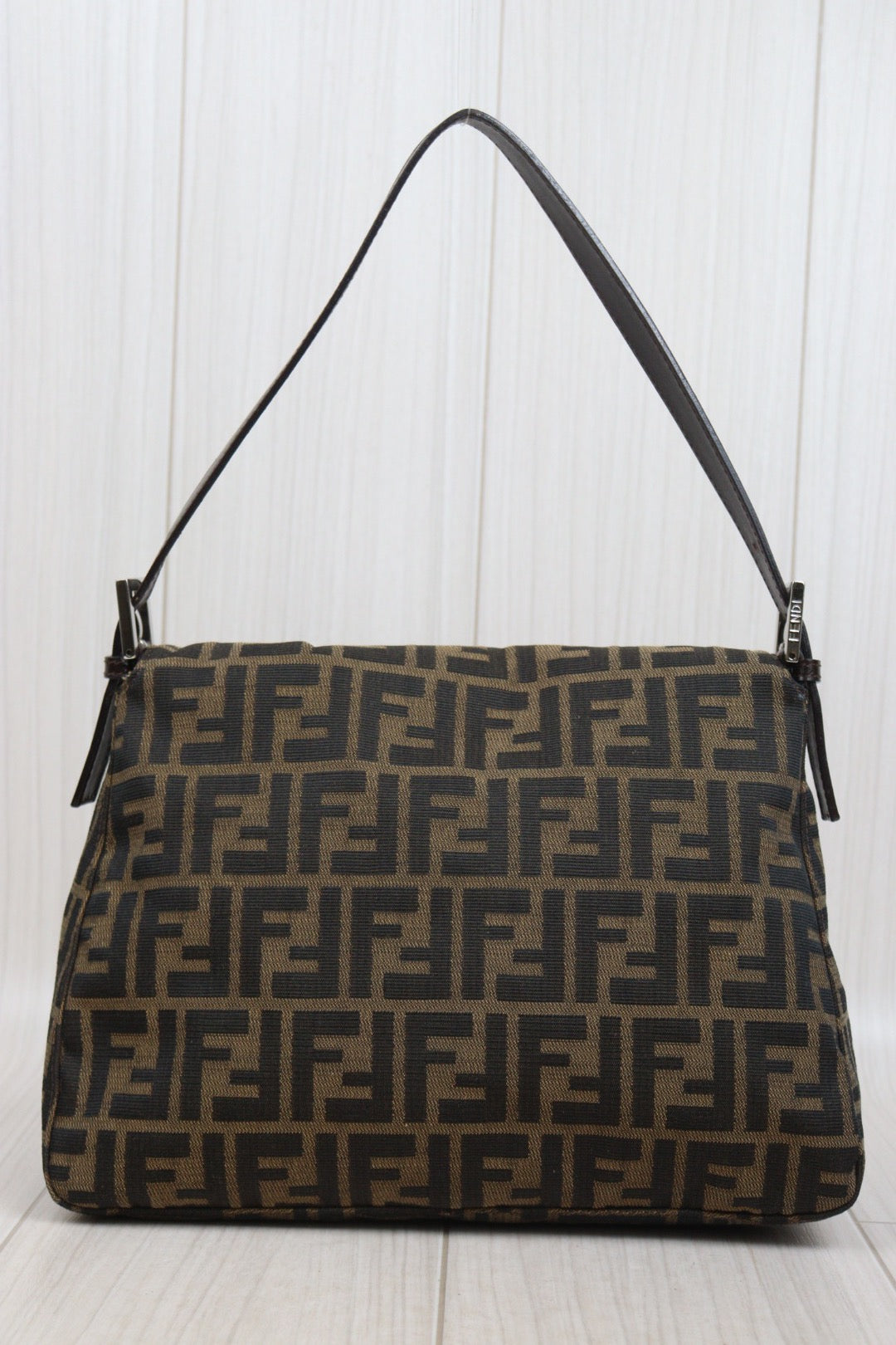 Very Good ( Rank A)｜ FENDI Zucca Mamma Baguette Shoulder Bag｜25091207