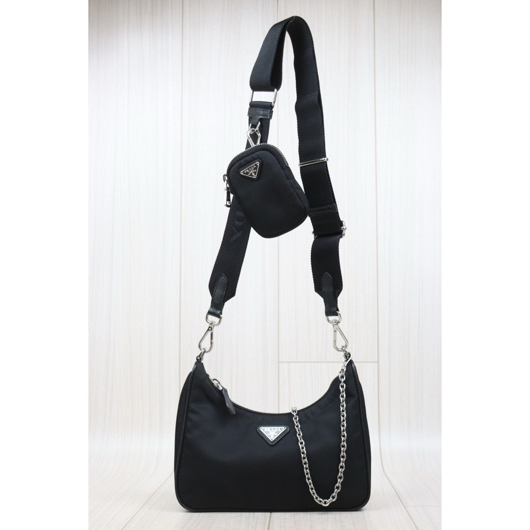 Very Good ( Rank A)｜ PRADA Re-Edition 2005 Re-Nylon Shoulder Bag ｜H25052505