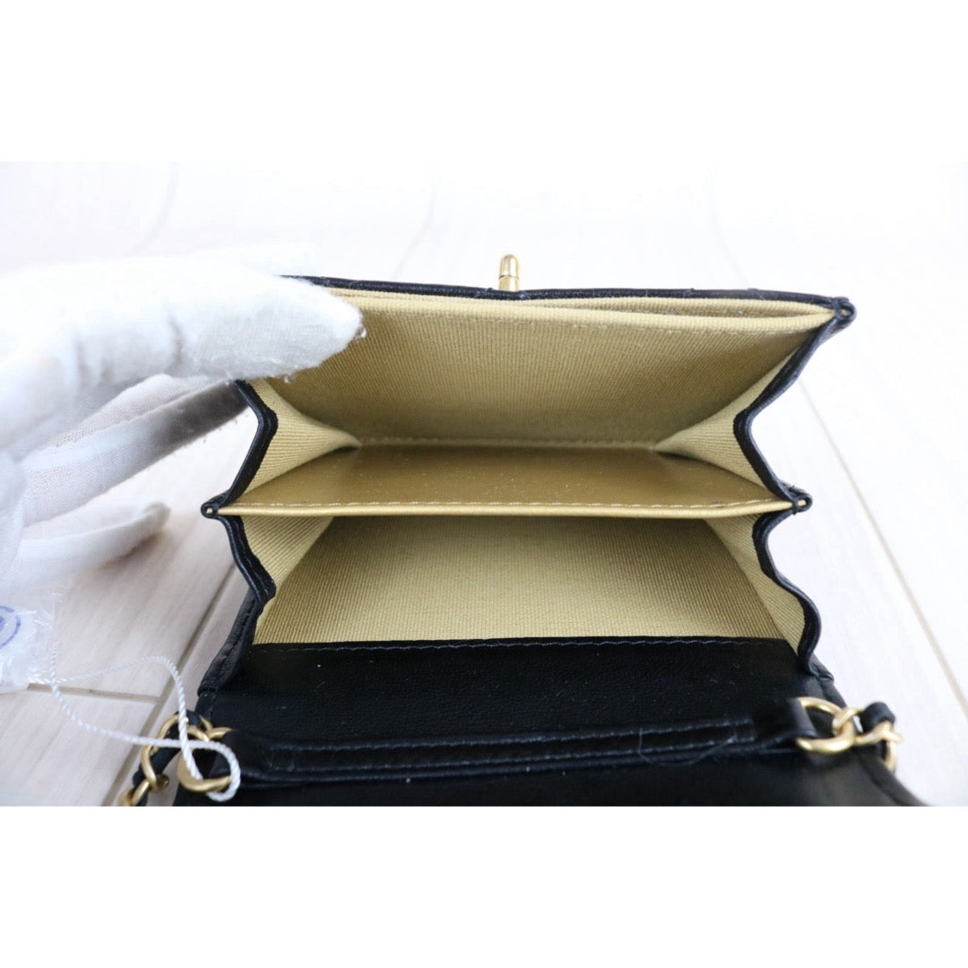 Include Entrupy Certificate of Authenticity｜Very Good（Rank A）｜CHANEL Lambskin Leather Matrasse Chain Mini Bag ｜S26070601
