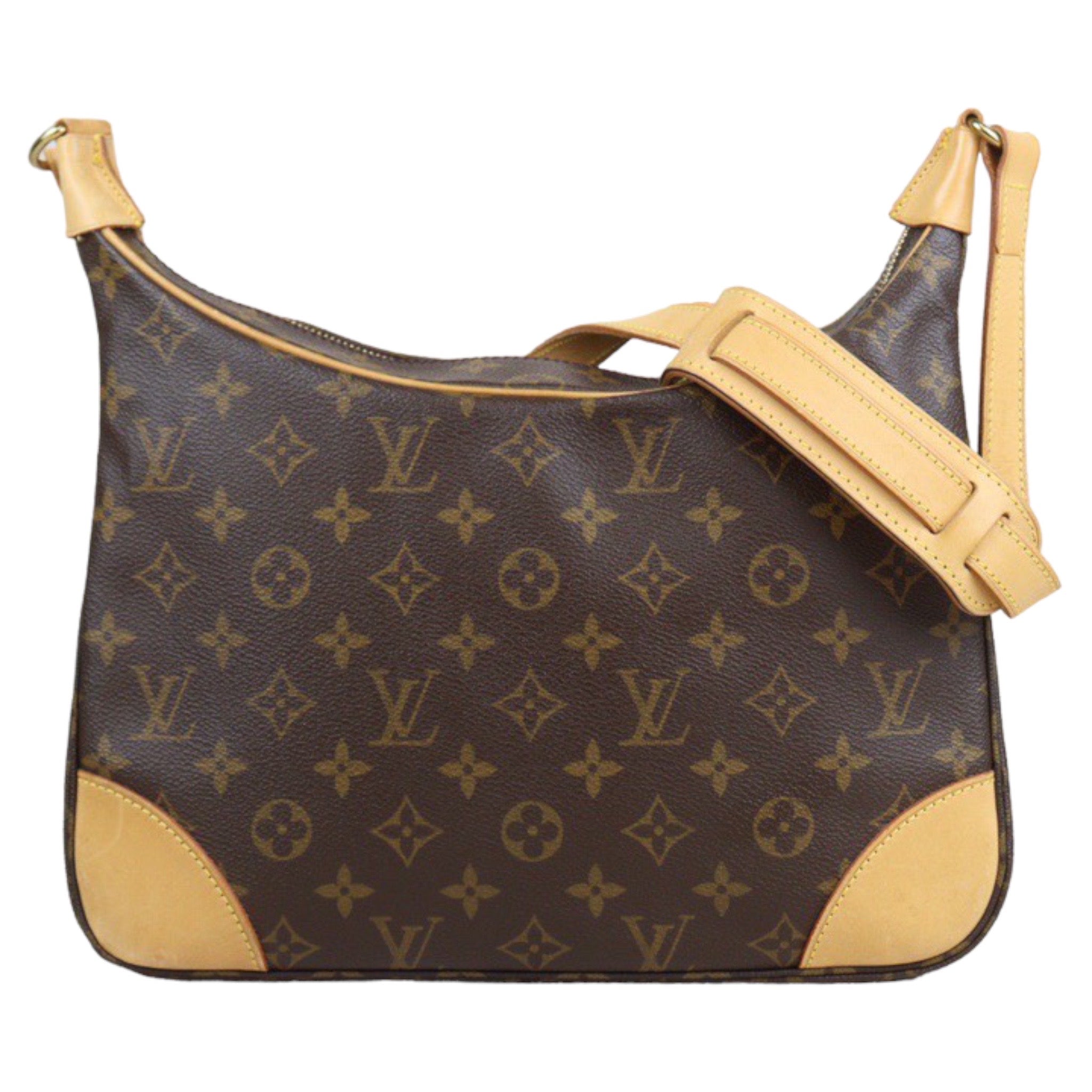 Louis Vuitton Boulogne 30 Shoulder Bag - Farfetch