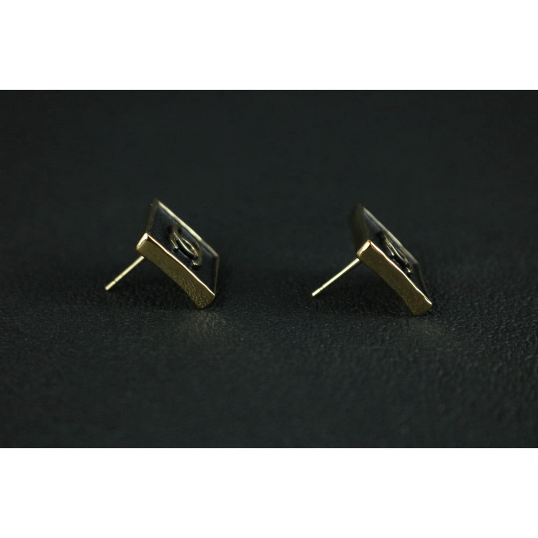 Include Authentic Detective Certificate of Authenticity｜Very Good ( Rank A) ｜CHANEL B23S Coco Mark Leather Block Earrings Made In 2023 Year ｜S26080109