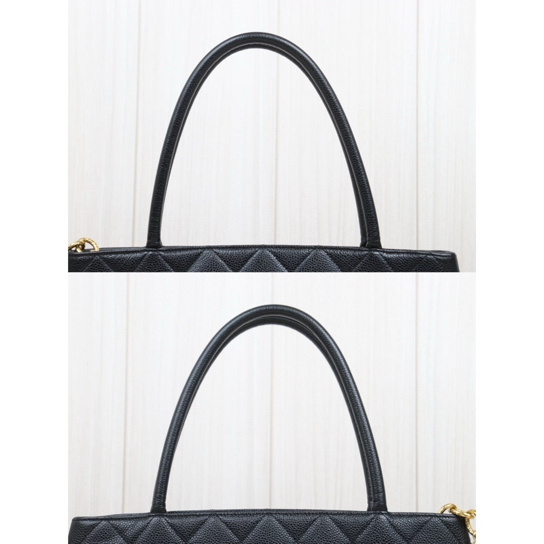 Good ( Rank AB) ｜ CHANEL Caviar Skin Leather Calf Leather Tote Bag Black Made In 2000～2002 Year｜25041418