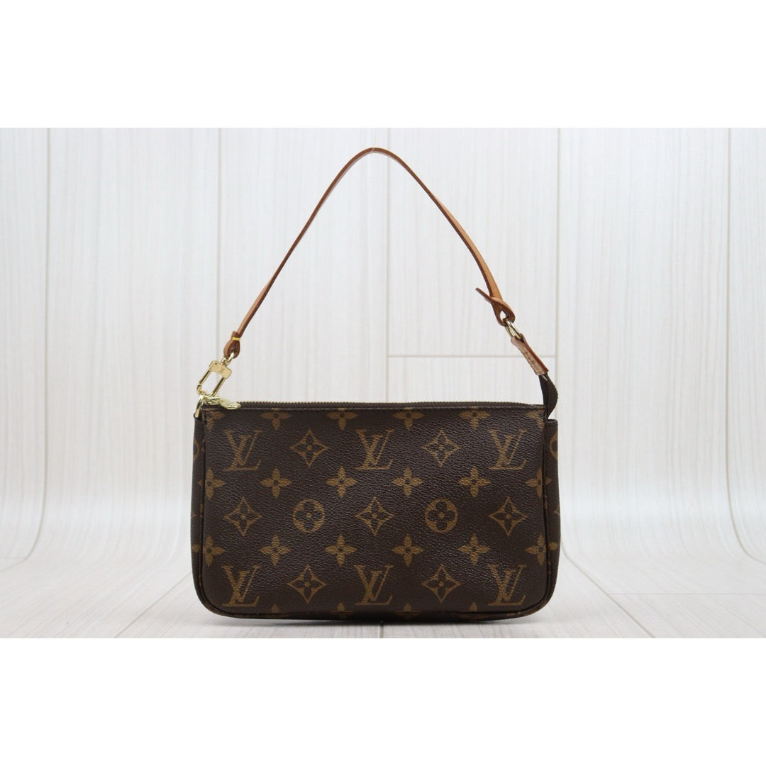 Good ( Rank AB)｜LV Monogram Pochette Accessoires ｜25060603