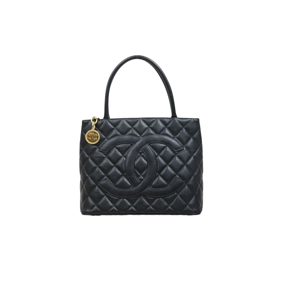 Very Good ( Rank A)｜ CHANEL Caviar Skin Calf Leather Tote Bag Black Made In 1997～1999Year｜26020607