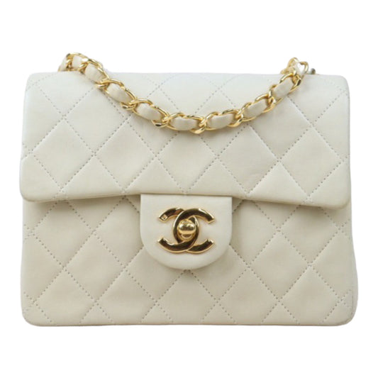 Good ( Rank AB)｜ CHANEL Lanbskin Square 17 Pearl White Shoulder Bag Made In 1996～1997Year ｜P24062803