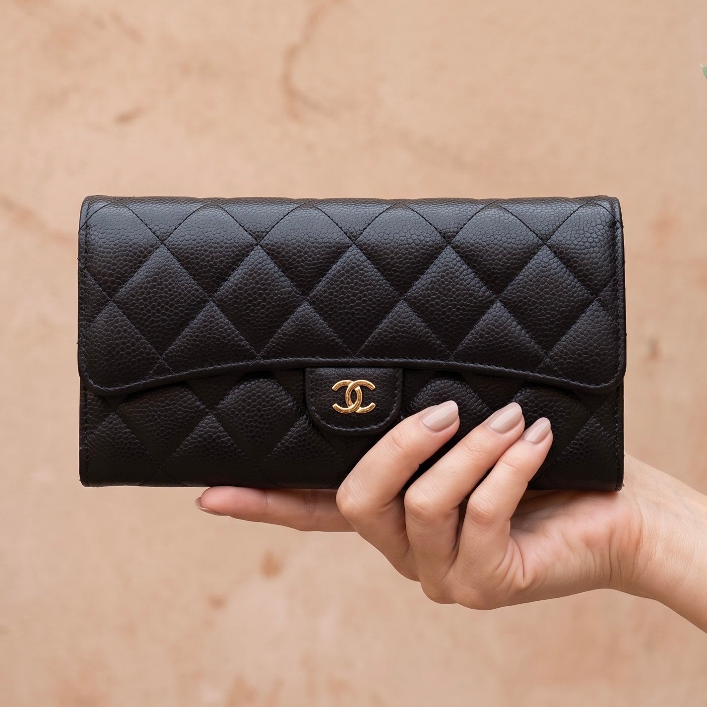 Include Entrupy Certificate of Authenticity｜Very Good ( Rank A)｜CHANEL Caviar Skin Black Long Wallet IC Chips Model｜26073009