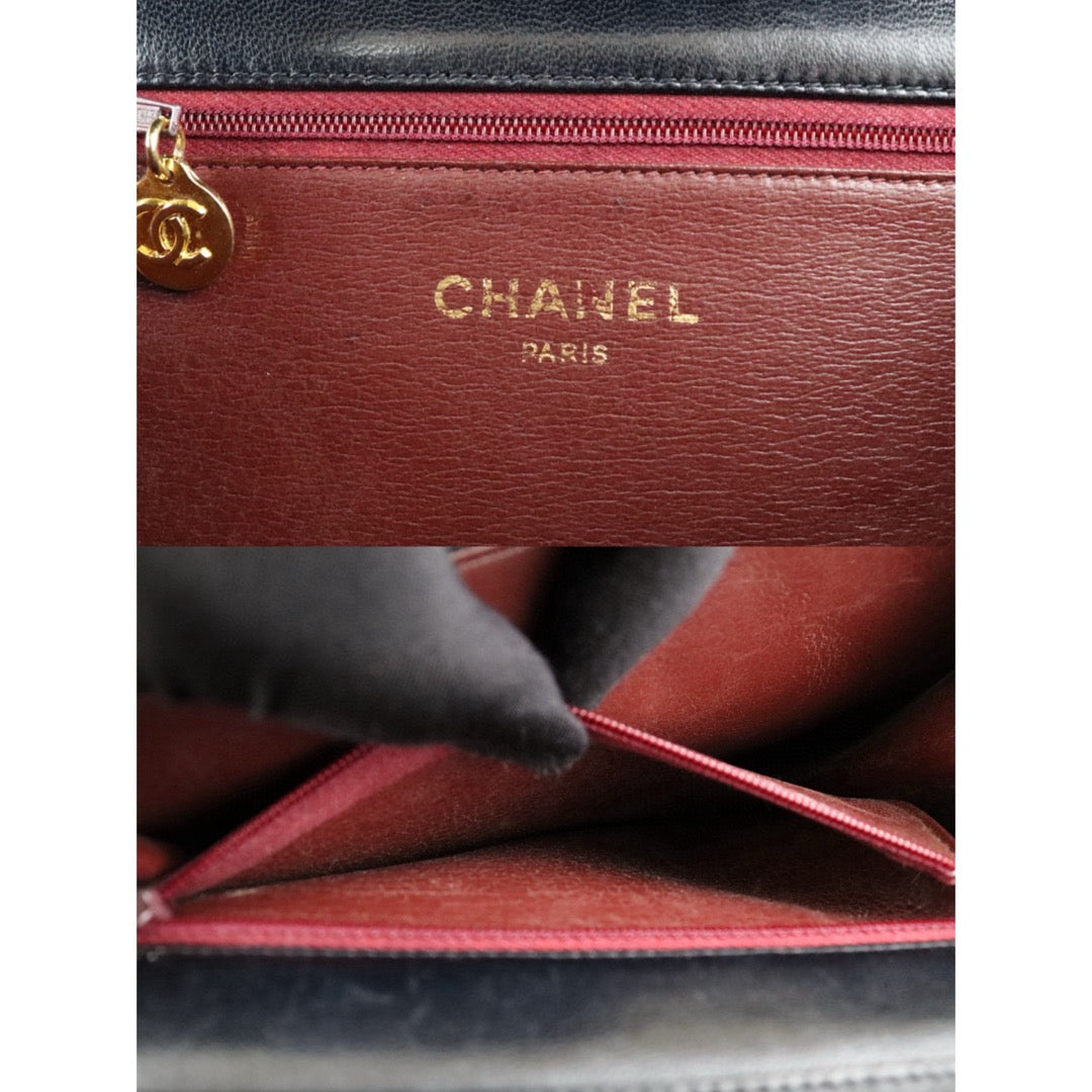 Fair ( Rank B) ｜ CHANEL  Lamb Skin Chain CF 22 Shoulder Bag  ｜H25011101