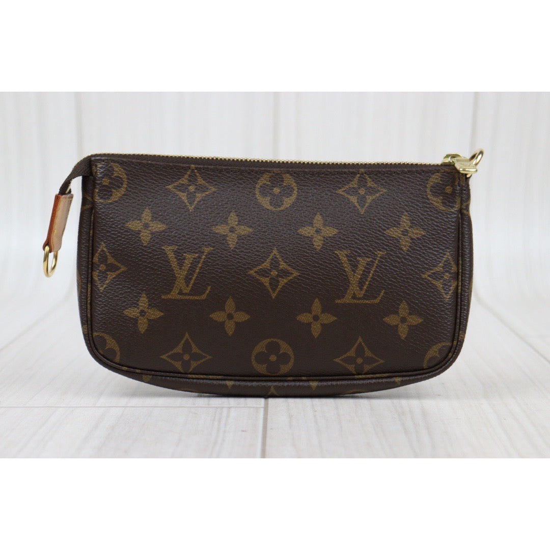 Rank A ｜ LV Monogram Pochette Accessoires ｜24020816