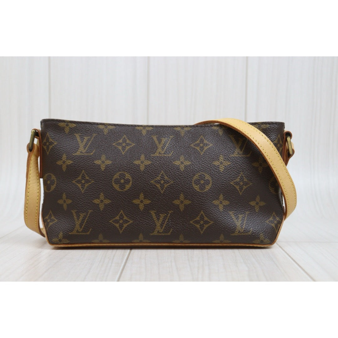 Include Entrupy Certificate of Authenticity｜Good ( Rank AB) ｜ Louis Vuitton Monogram Trotter Shoulder Bag｜26101405