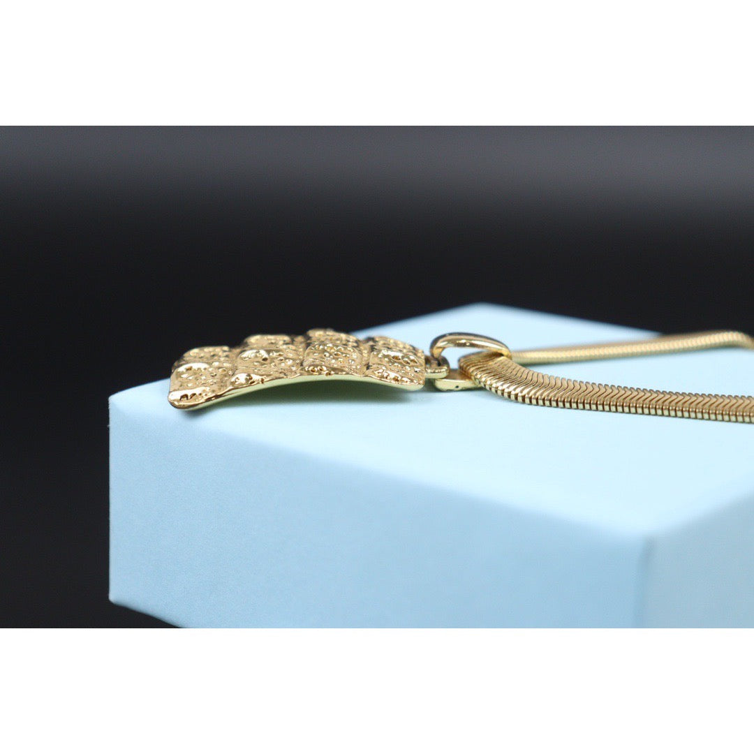 Wholesale｜Very Good ( Rank A)  ｜Q24041509