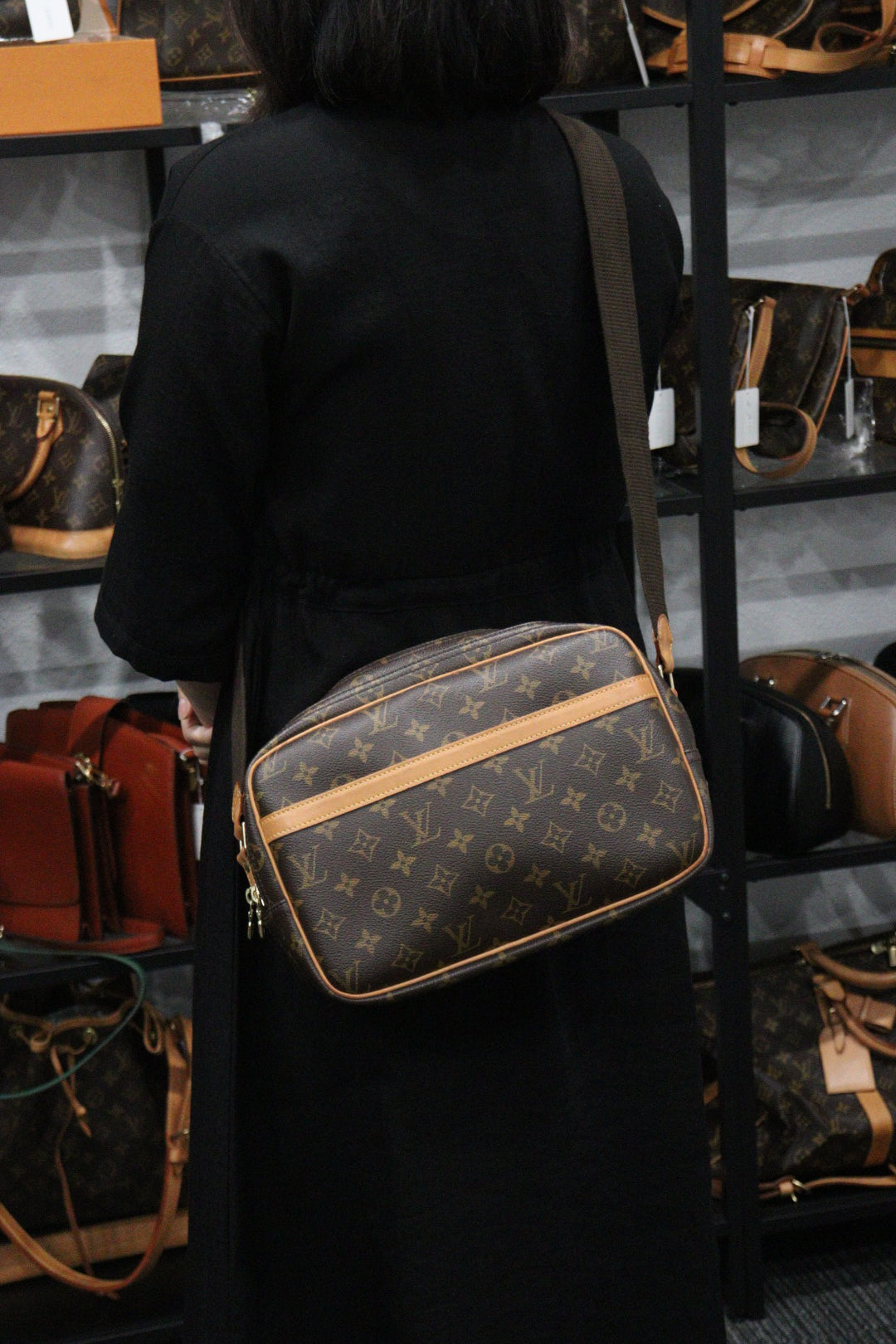 Rank AB ｜ LV Monogram Reporter PM Shoulder Bag ｜23112909