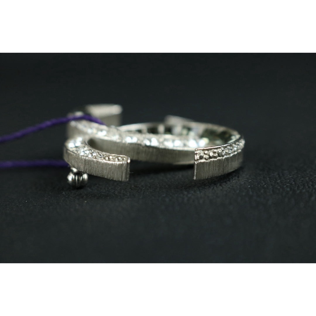 Include Authentic Detective Certificate of Authenticity｜Very Good ( Rank A)｜ CHANEL B15C Coco Mark Silver Rhinestone Brooch ｜S26050708