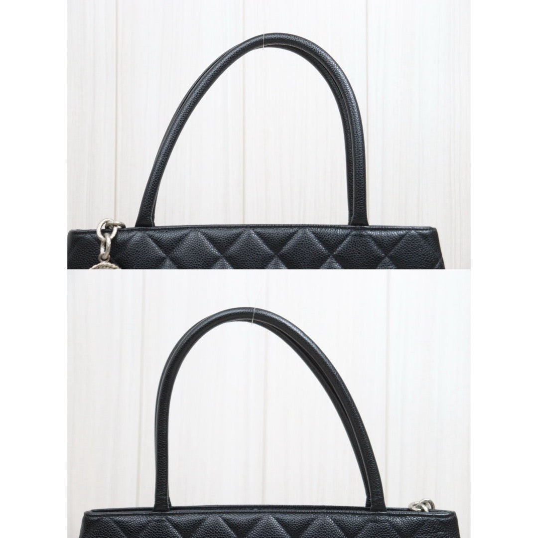 Include Entrupy Certificate of Authenticity｜Good ( Rank AB)｜ CHANEL Caviar Skin Calf Leather Tote Bag Black Made In 2000～2002Year｜26022611