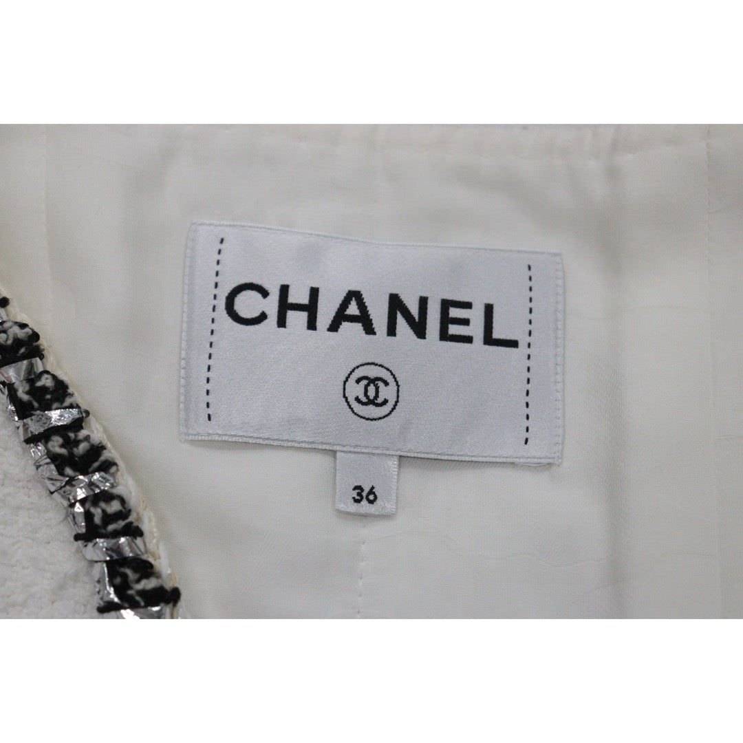 Very Good ( Rank A) ｜ CHANEL 22P Cotton Tweed White Coat 36 size  ｜W25102101