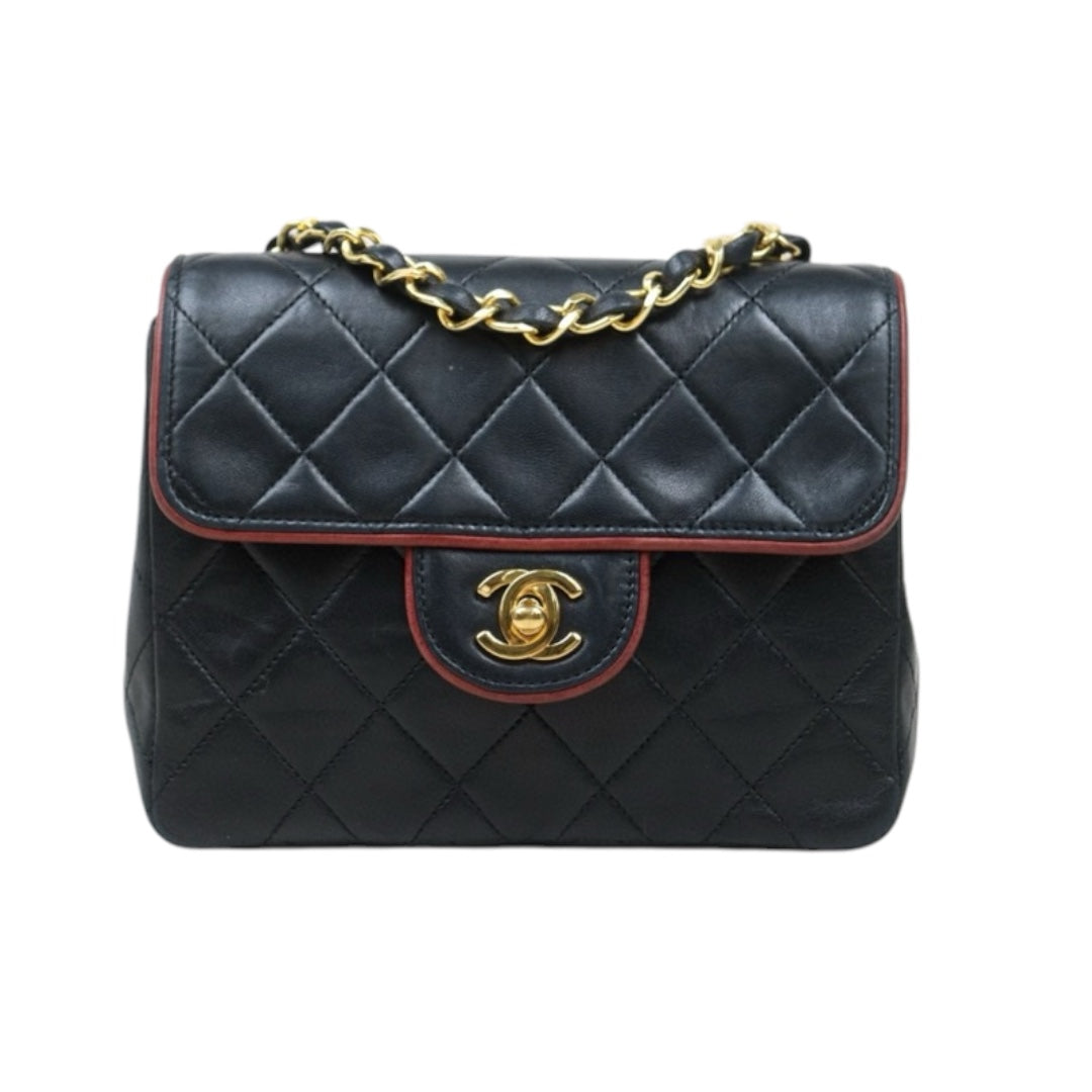 Good ( Rank AB)｜ CHANEL Lanbskin Square 17  Shoulder Bag Black Made In 1989～1991Year ｜P25012202