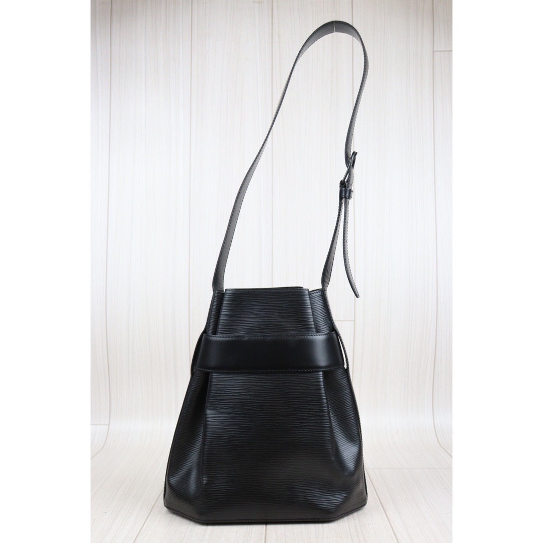 Rank A ｜ LV Epi Sack de Paul Shoulder Bag｜V23113021