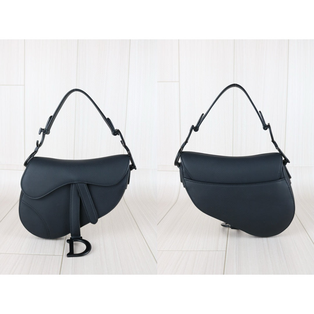 Very Good ( Rank A) ｜  Dior Calfskin Small Saddle Shoulder Bag Black  ｜J25042404