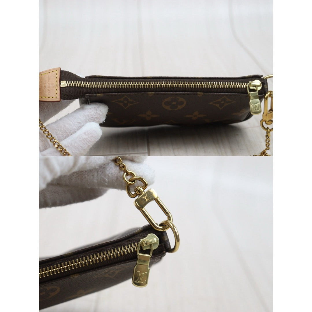 Very Good ( Rank A) ｜ LV Monogram Mini Pochette Accessoires ｜S25101802