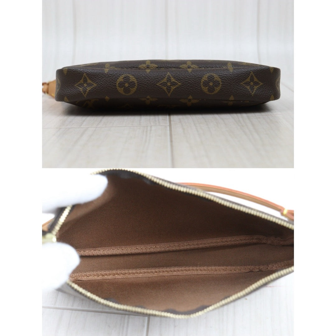 Very Good ( Rank A)｜LV Monogram Pochette Accessoires ｜25111303