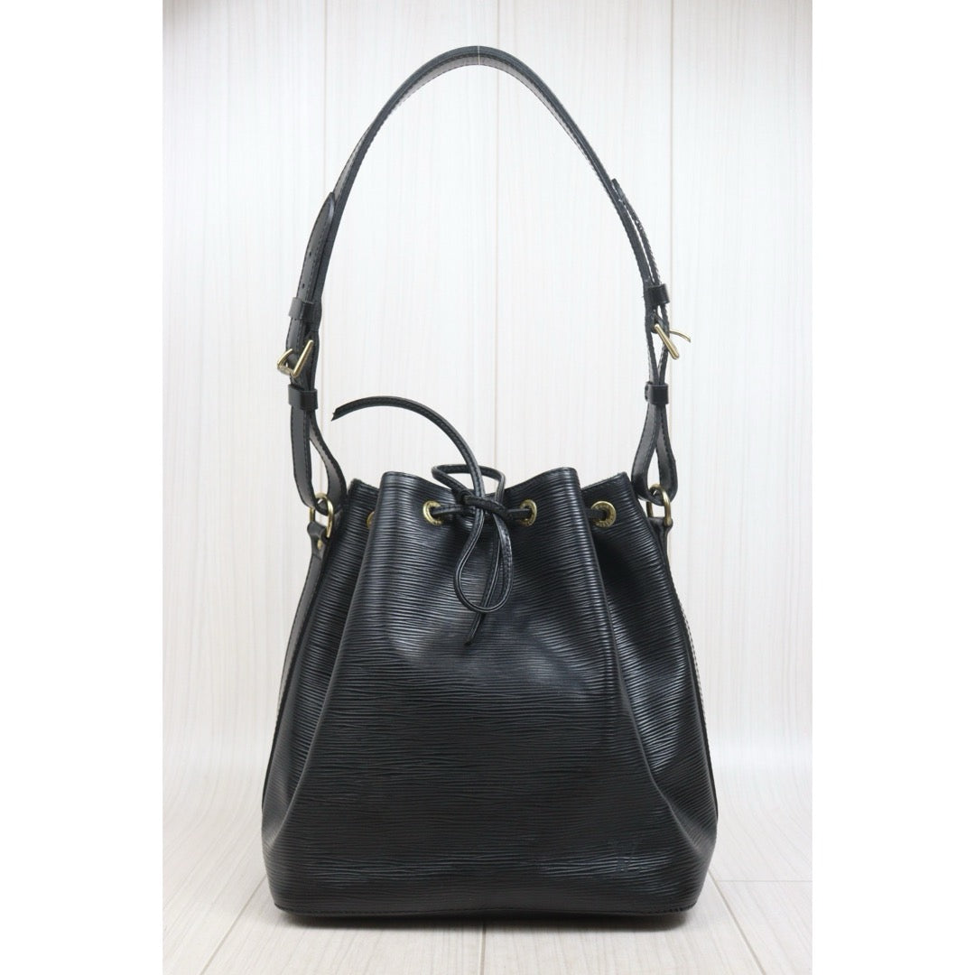 Include Entrupy Certificate of Authenticity｜Good ( Rank AB)｜Louis Vuitton Epi Slouchy Bucket Shoulder Bag Black｜26070316