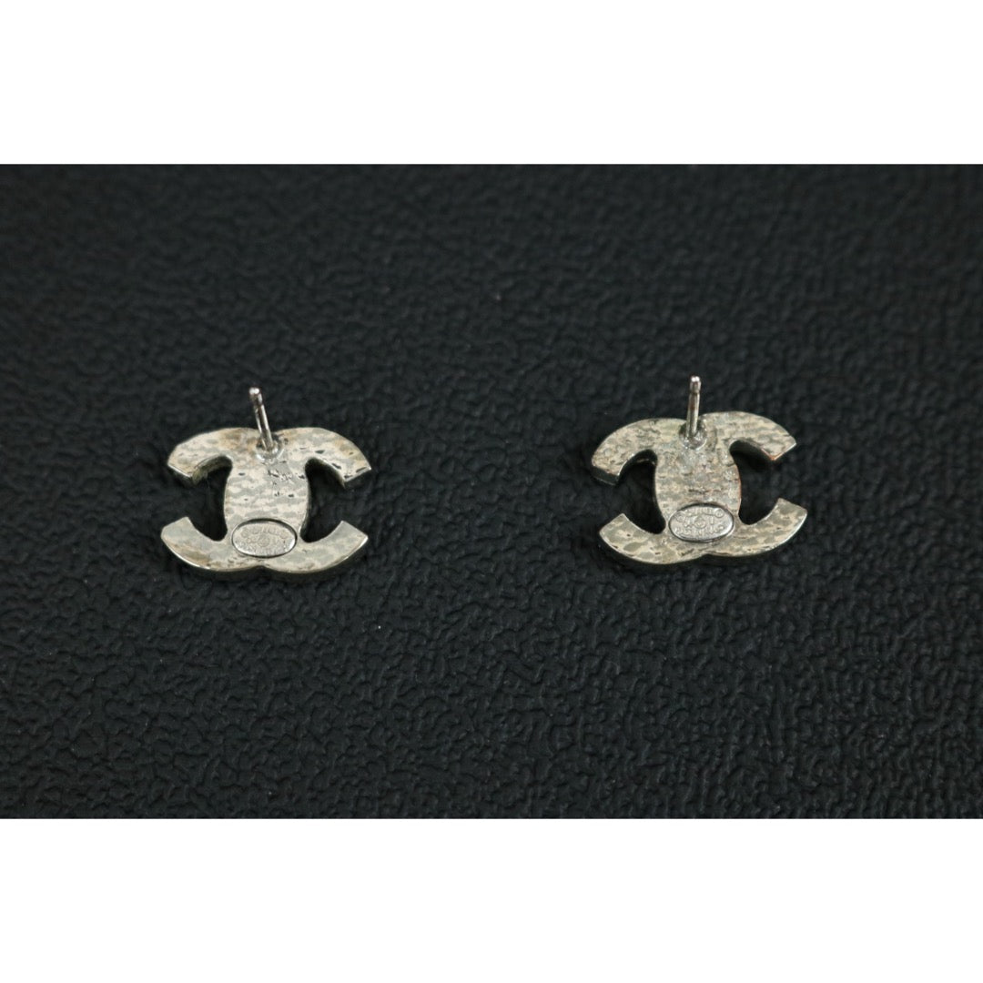 Include Authentic Detective Certificate of Authenticity｜Very Good ( Rank A) ｜CHANEL 04V COCO Mark Rhinestone Earrings Made In 2004Year｜S26061005