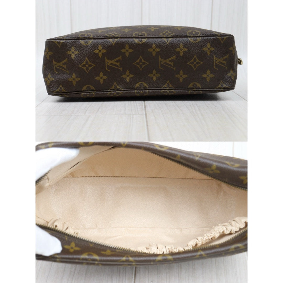 Very Good ( Rank A)｜ LV Truth Toilet 28 Monogram Makeup Pouch｜Q24120502