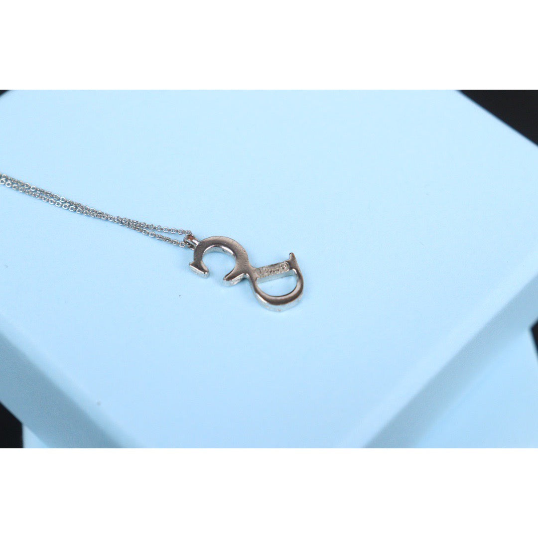 Very Good ( Rank A) ｜ Dior Vintage CD Necklace Silver ｜V24030759