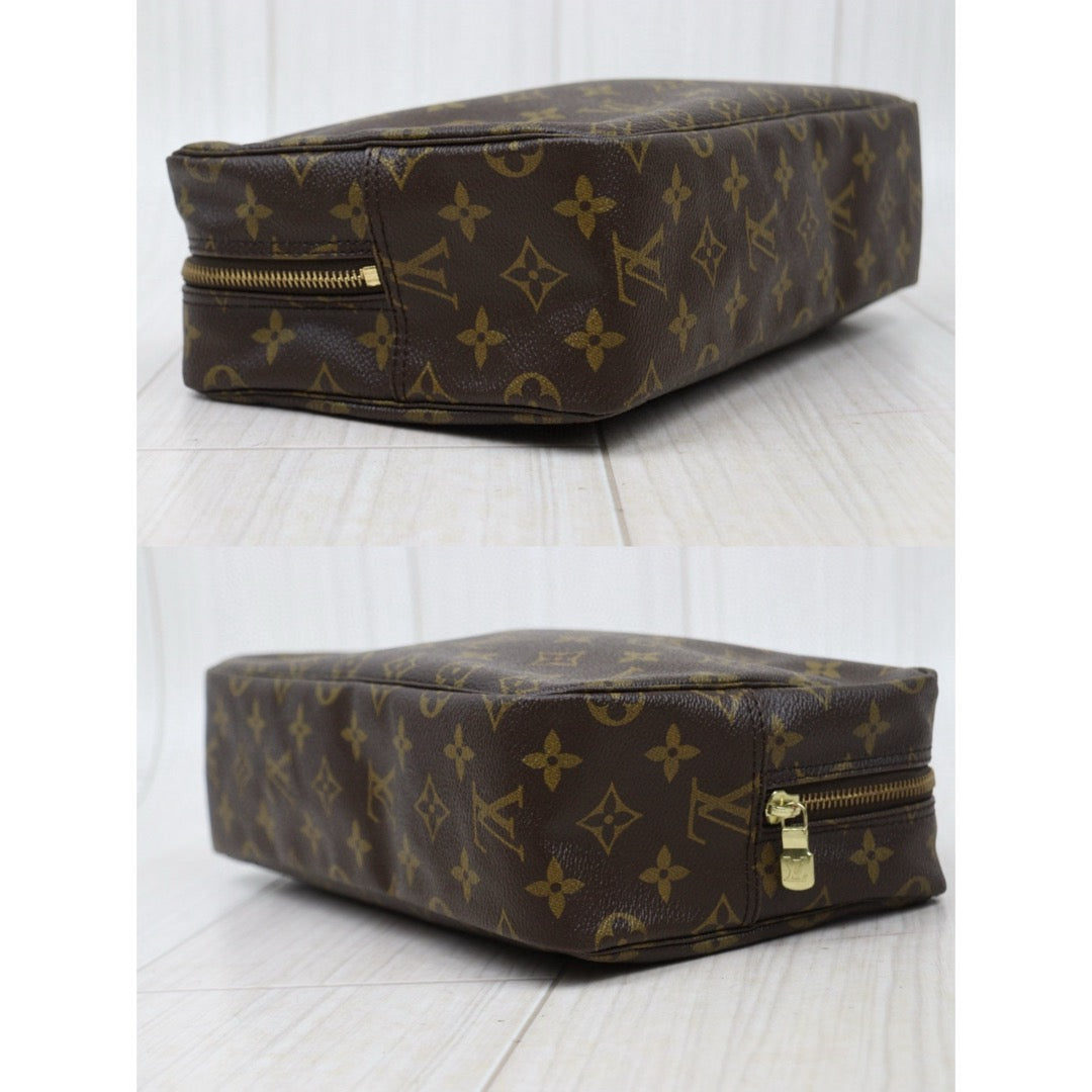 Very Good ( Rank A)｜ LV Truth Toilet 28 Monogram Makeup Pouch｜Q25010905