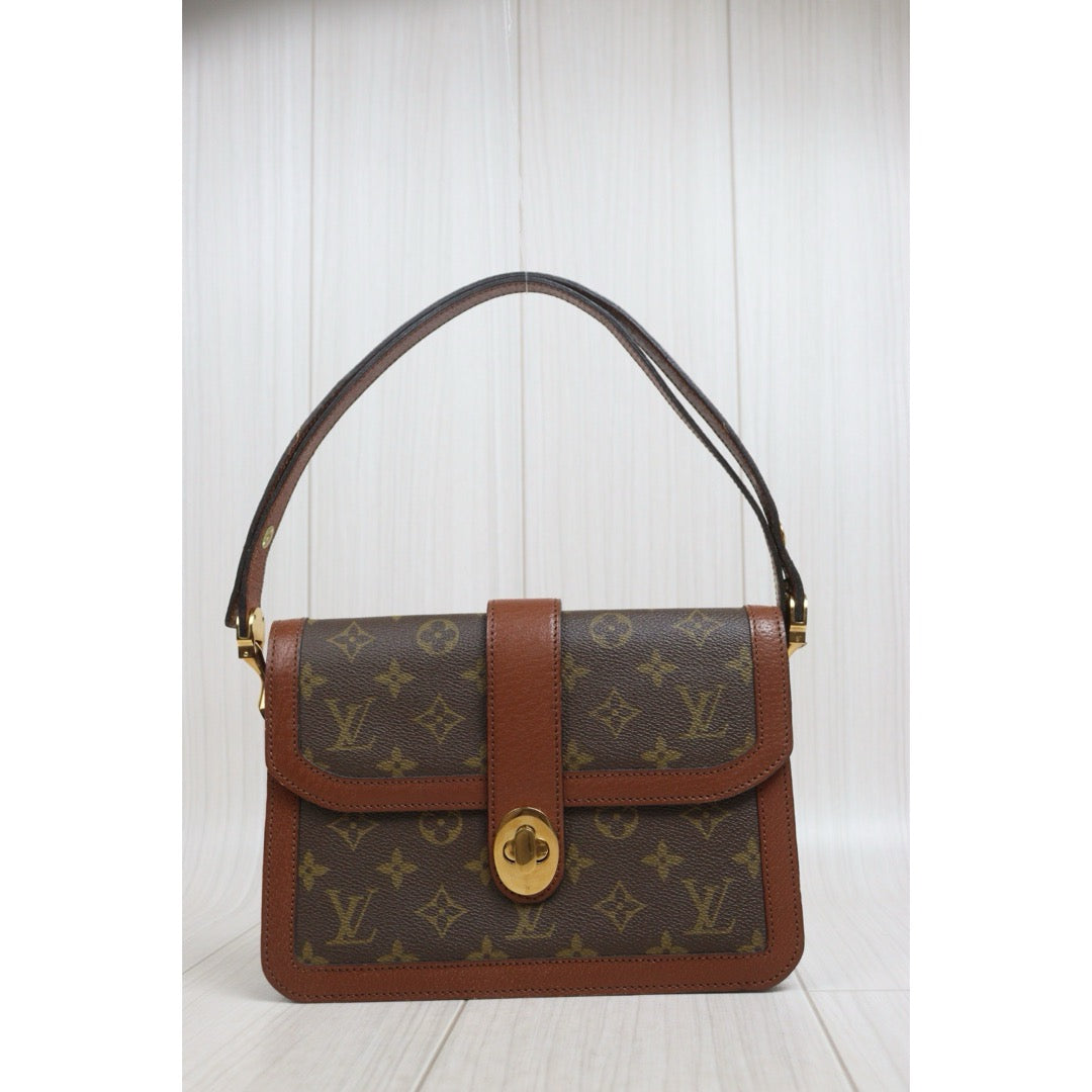 Include Entrupy Certificate of Authenticity｜Good ( Rank AB)｜ Louis Vuitton Monogram Dauphine Vintage Shoulder Bag ｜26072203