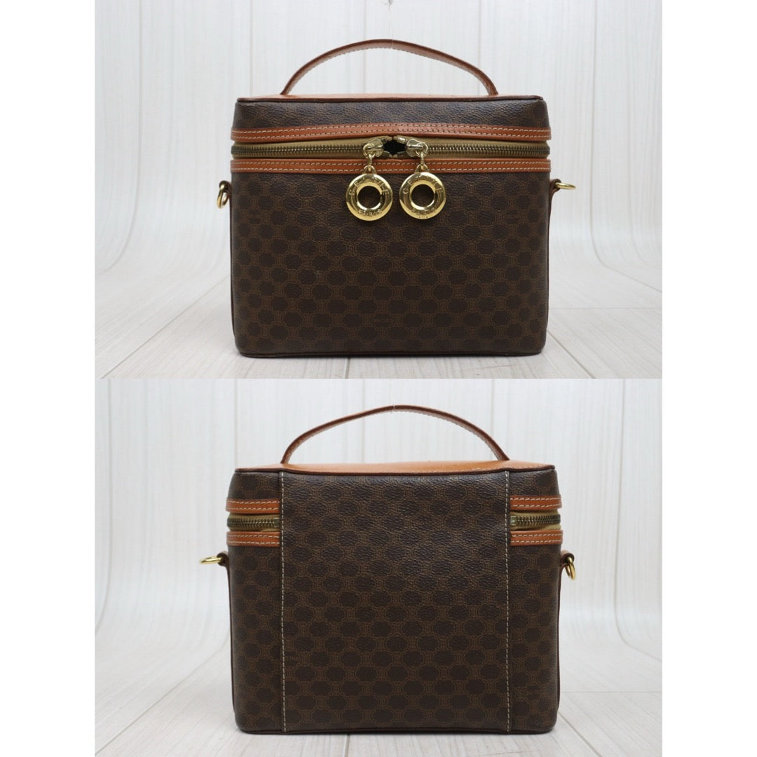 Good ( Rank AB)｜ CELINE Macadam Vanity Handbag With Shoulderstrap｜25100609