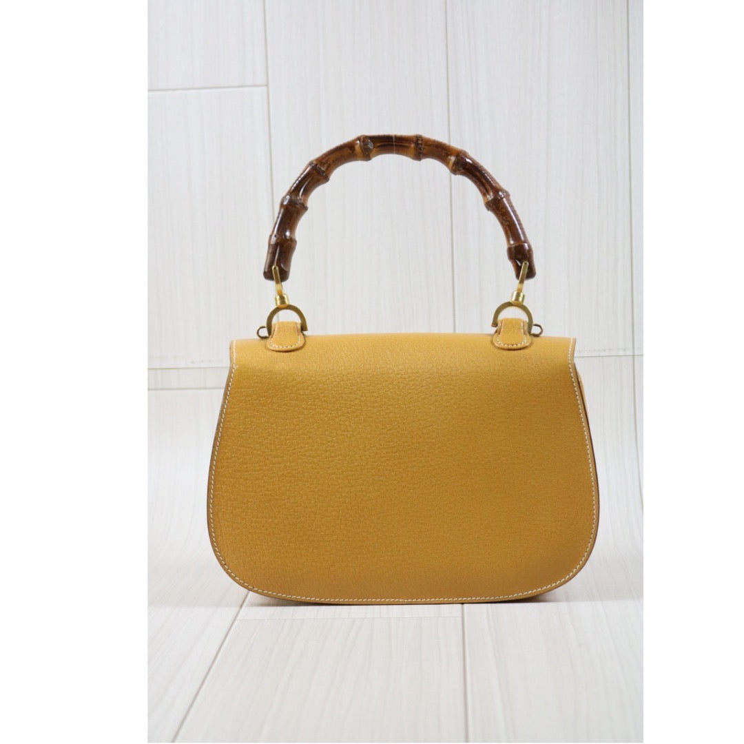 Very Good ( Rank A) ｜ GUCCI Vintage Bamboo Hand Bag ｜S24040204