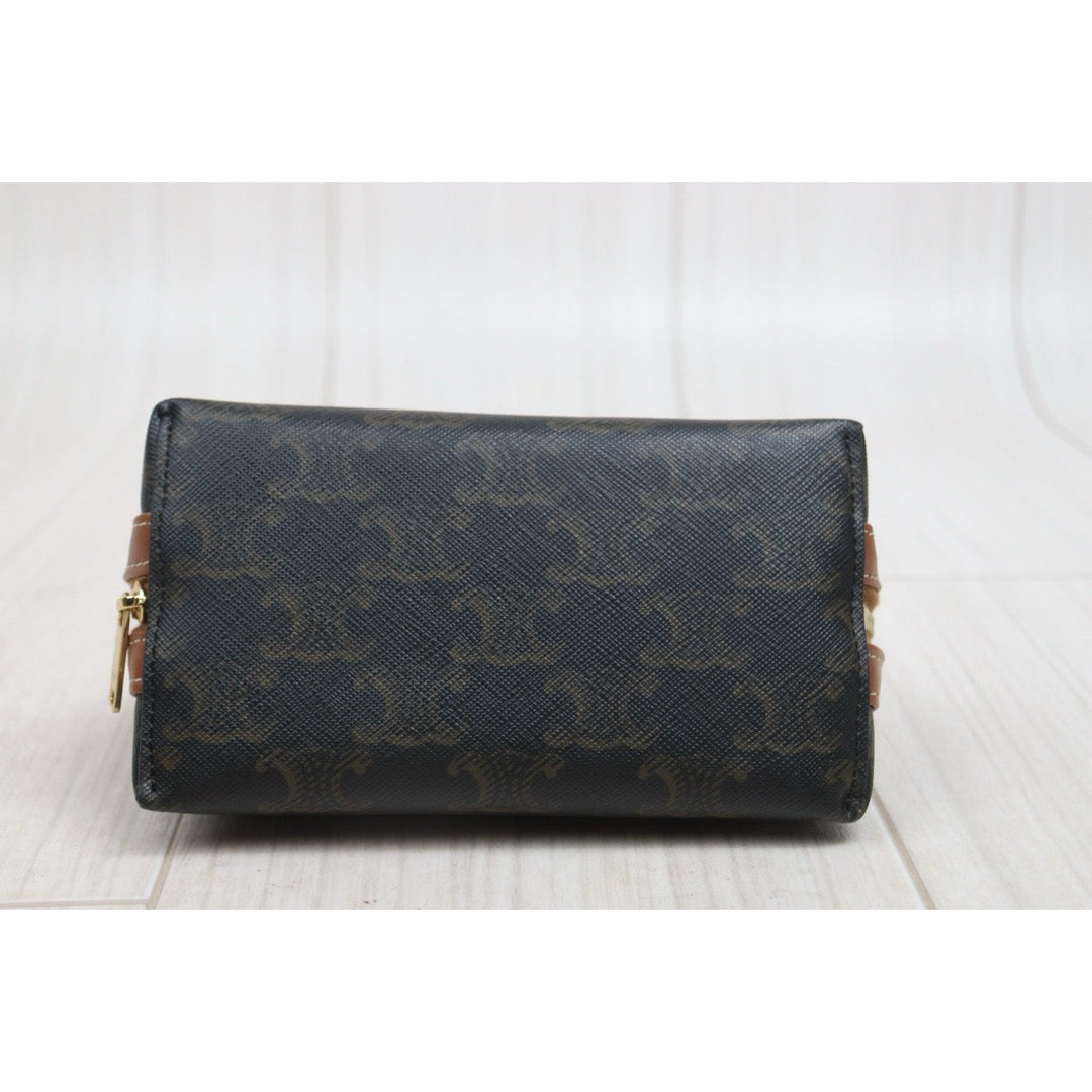 Include Entrupy Certificate of Authenticity｜Very Good ( Rank A)｜ CELINE Macadam Toilret Pouch PM｜S26080620