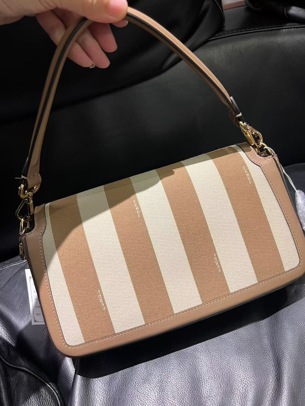 Second installment 2/3｜ FENDI Baguette Shoulder Bag  Gold Hardware Current Model