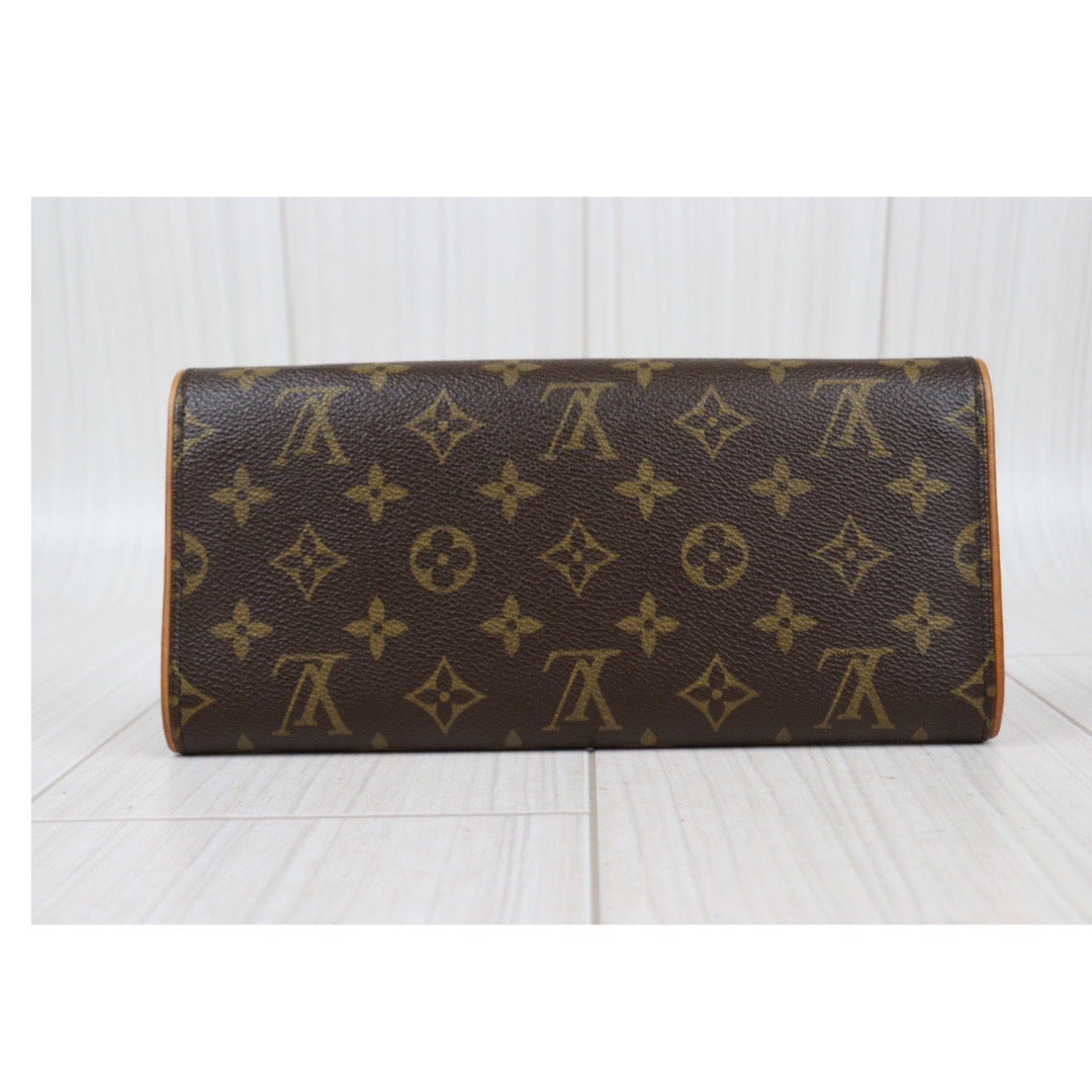 Rank AB ｜ LV Monogram Pochette Twin GM Shoulder Bag｜24012511