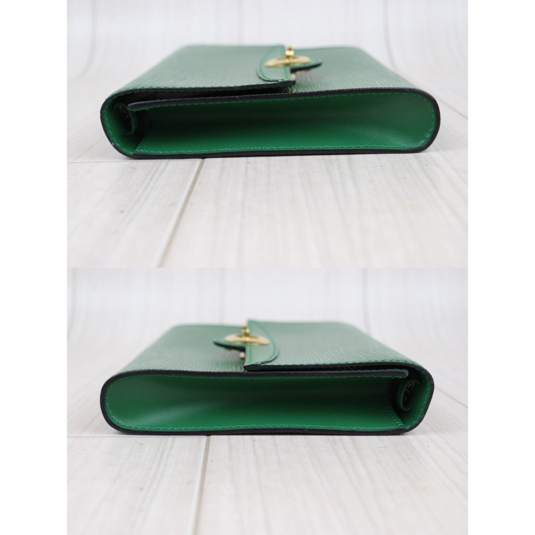 Rank A｜ LV Epi  Shoulder Bag Clutch Bag Green｜23121608