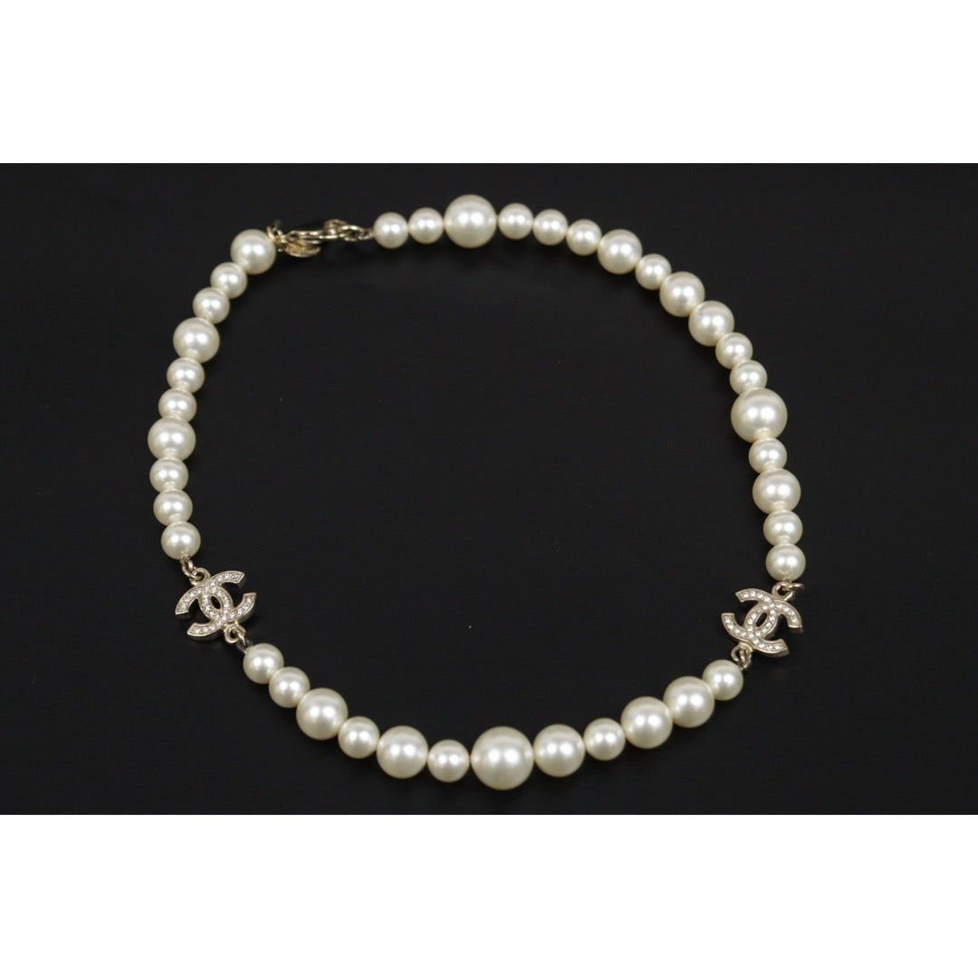 Very Good ( Rank A) ｜ CHANEL Coco Mark  Pearl Rhinestone  Necklace｜V25090507