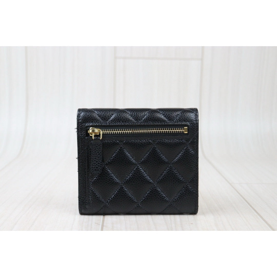 Very Good ( Rank A)｜Chanel Caviar Skin Black Wallet｜24080914