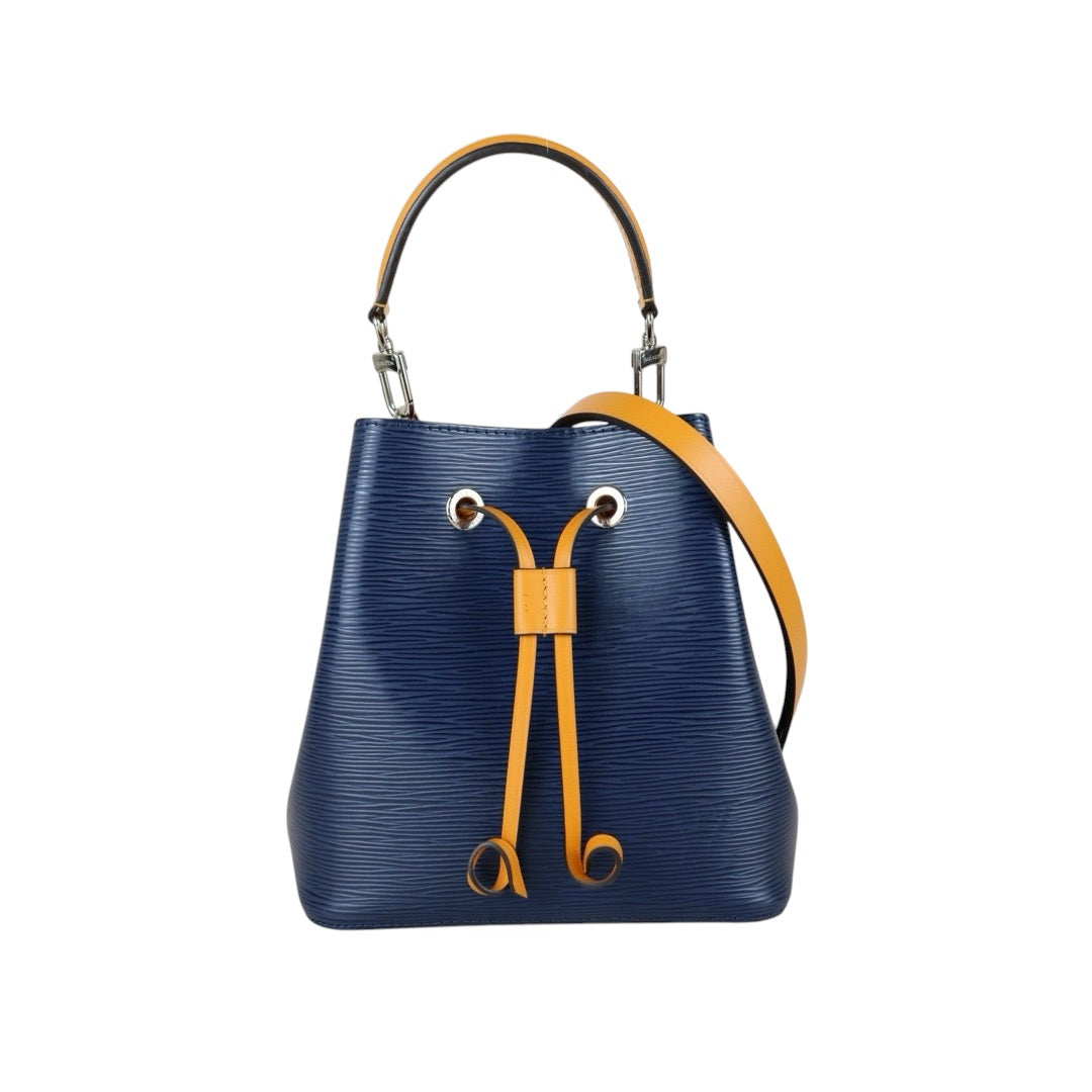 Very Good ( Rank A)｜ LV Epi Shoulder Bag Blue｜B24111201