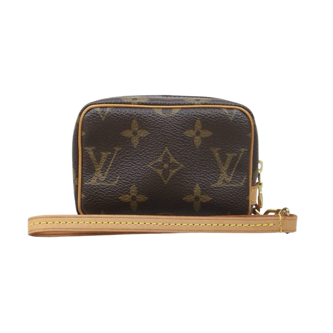 Very Good ( Rank A)｜ LV Monogram Truthwapiti  Canvas Pouch｜24101902