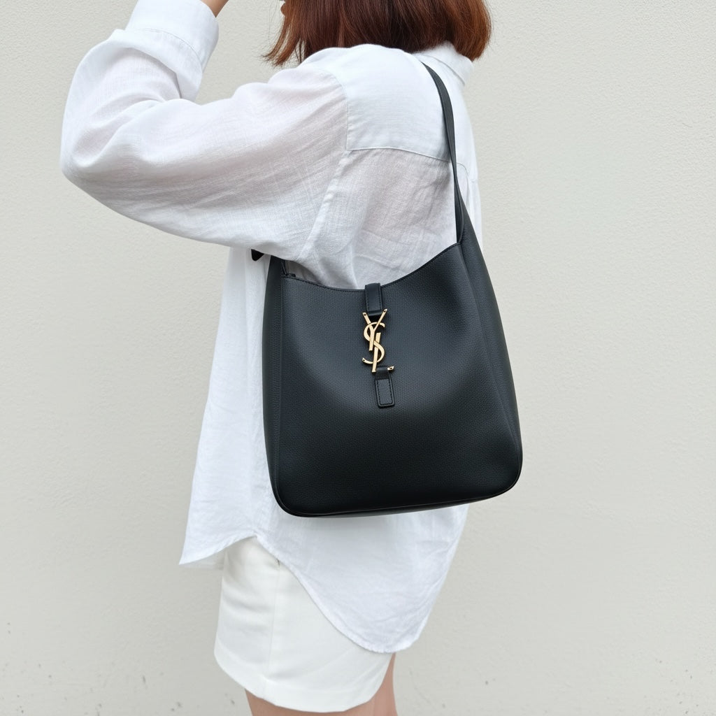 Include Entrupy Certificate of Authenticity｜Very Good ( Rank A)｜  Saint Laurent YSL Calf LeatherHobo Shoulder Bag Black ｜26070908