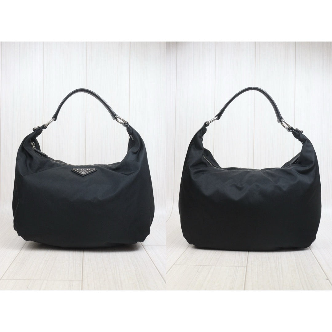 Include Entrupy Certificate of Authenticity｜Very Good ( Rank A)｜Prada  Nylon Black Large Hobo   ｜26070901