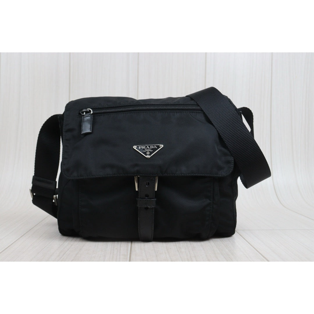 Include Entrupy Certificate of Authenticity｜Good ( Rank AB)｜  PRADA Tessuto Nylon Messenger Shoulder Bag Blue｜26080702