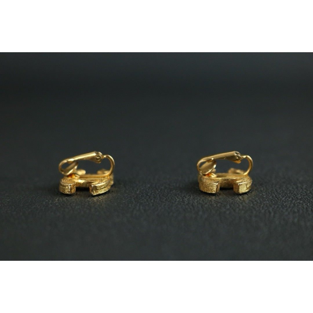 Include Authentic Detective Certificate of Authenticity｜Very Good ( Rank A) ｜ CHANEL  Coco Mark Golden Plated Rhinestone  Earrings ｜26070301