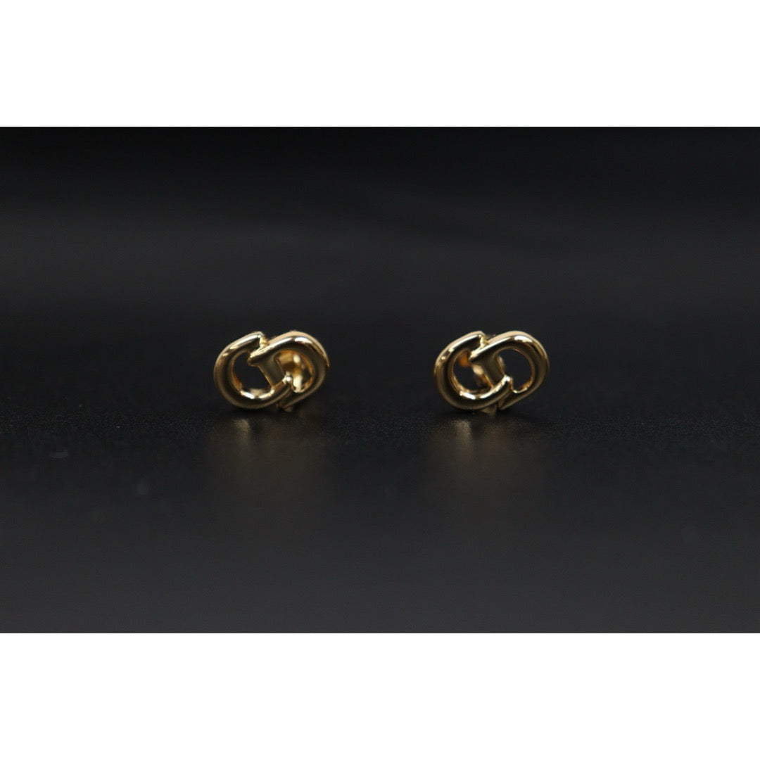 Include Authentic Detective Certificate of Authenticity｜Very Good ( Rank A)｜ Dior CD Logo Clip-on Earring ｜26070312